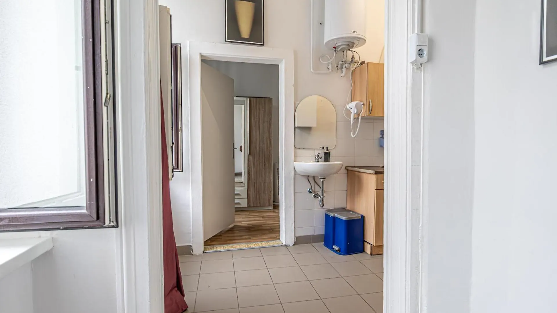 Superb 2Br Apt Very Spacious At The Millenium Tower Vienna Apartment